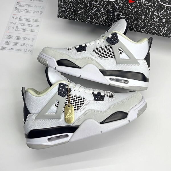 کفش نایک ایر جردن فور رترو میلیتاری بلک Nike Air Jordan 4 Retro Military Black کفش نایک ایر جردن فور رترو میلیتاری بلک Nike Air Jordan 4 Retro Military Black