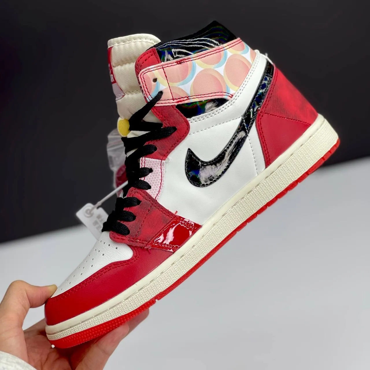 کفش نایک ایر جردن وان ساقدار اسپایدرمن Nike Air Jordan 1 High Spider-Man - تصویر 2