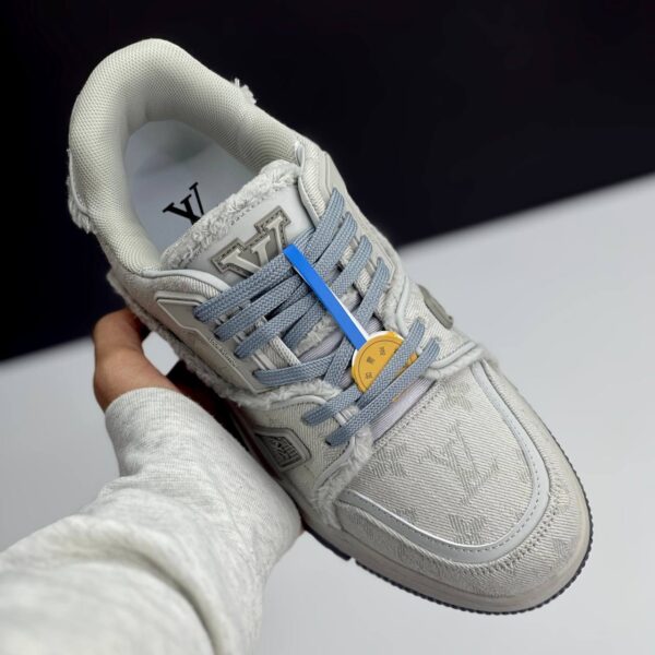 لویی ویتون ترینر طوسی  Louis Vuitton Trainer Grey