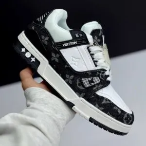 کتونی لویی ویتون ترینر مشکی سفید Louis Vuitton Trainer Black White