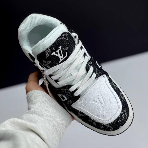کتونی لویی ویتون ترینر مشکی سفید  Louis Vuitton Trainer Black White