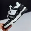 کتونی لویی ویتون ترینر مشکی سفید Louis Vuitton Trainer Black White کتونی لویی ویتون ترینر مشکی سفید Louis Vuitton Trainer Black White - تصویر 3