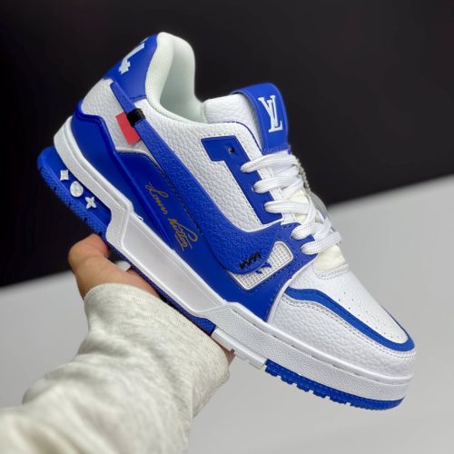 کفش لویی ویتون نایک سفید آبی Louis Vuitton x Nike White Blue کفش لویی ویتون نایک سفید آبی Louis Vuitton x Nike White Blue