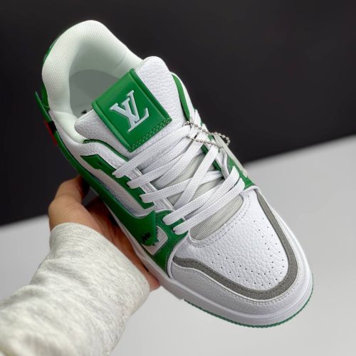 کفش لویی ویتون نایک سفید سبز Louis Vuitton x Nike White Green کفش لویی ویتون نایک سفید سبز Louis Vuitton x Nike White Green