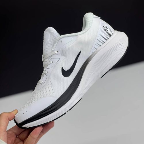 کفش نایک ایر آلفا زوم سفید مشکی Nike Air Alpha Zoom Black White کفش نایک ایر آلفا زوم سفید مشکی Nike Air Alpha Zoom Black White