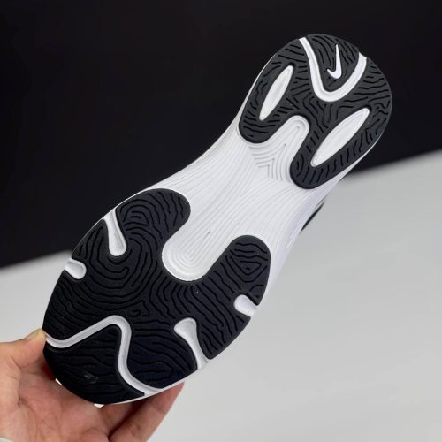 کفش نایک ایر آلفا زوم مشکی سفید Nike Air Alpha Zoom Black White