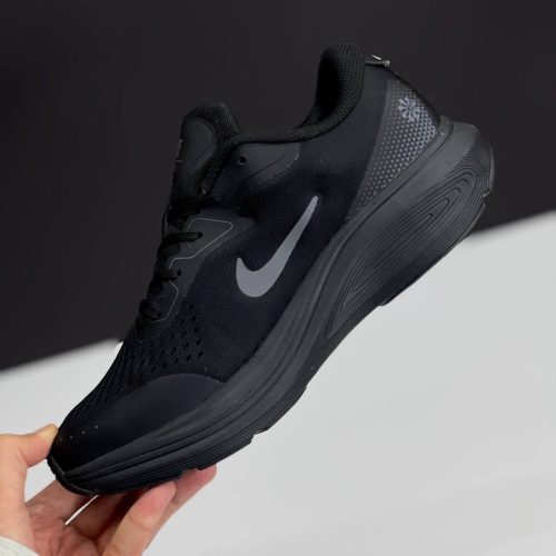 کفش نایک ایر آلفا زوم مشکی Nike Air Alpha Zoom Black کفش نایک ایر آلفا زوم مشکی Nike Air Alpha Zoom Black