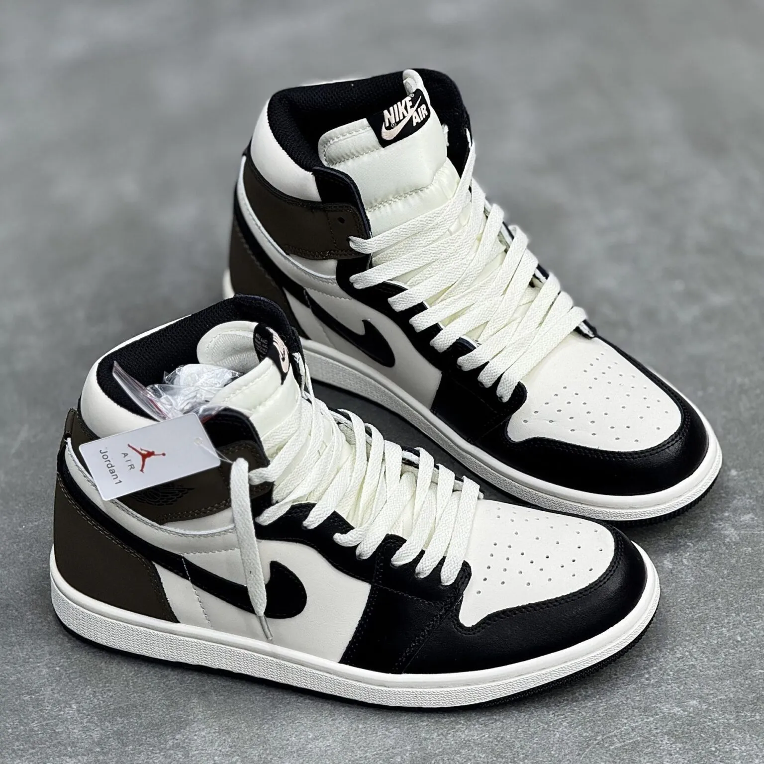 کفش نایک ایر جردن وان ساقدار دارک موکا Nike Air Jordan 1 High Dark Mocha - تصویر 3