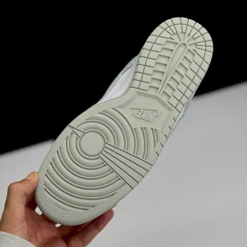کفش نایک اس‌بی (SB) دانک لو دراگون 2024 رویه چرم Nike SB Dunk Low Dragon 2024 Leather - تصویر 3