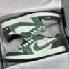 کفش نایک ایر جردن وان لو تراویس اسکات گوچی Nike Air Jordan 1 Low Travis Scott Gucci - تصویر 2