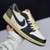 کفش نایک ایر جردن ۱ لو دارک موکا  Nike Air Jordan 1 Low Dark Mocha