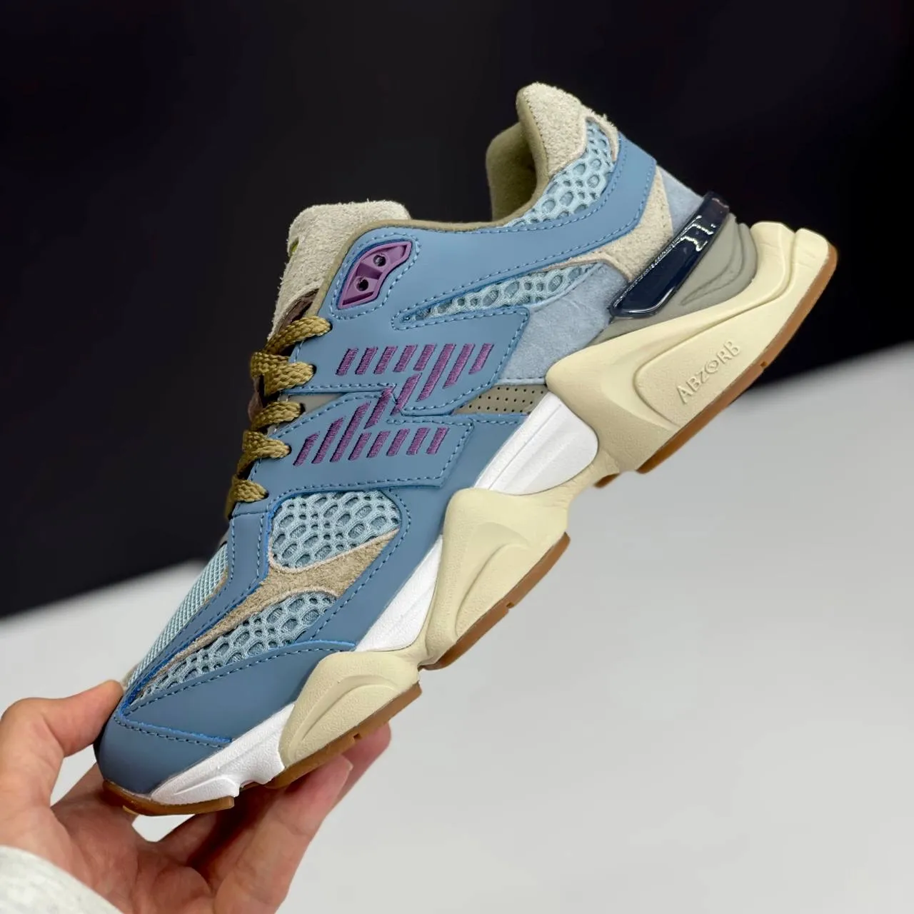 کتونی نیوبالانس ۹۰۶۰ آبی بودگا New Balance 9060 Bodega Blue - تصویر 2