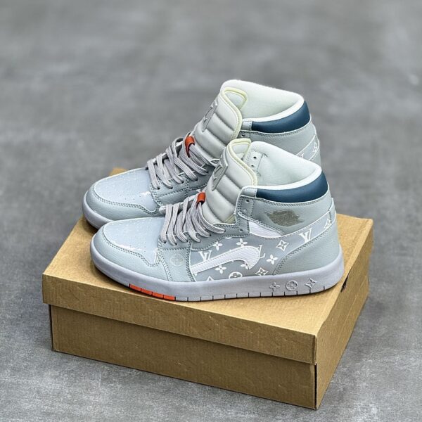 کفش نایک جردن وان ساقدار لویی ویتون Nike Air Jordan 1 High Louis Vuitton کفش نایک جردن وان ساقدار لویی ویتون Nike Air Jordan 1 High Louis Vuitton