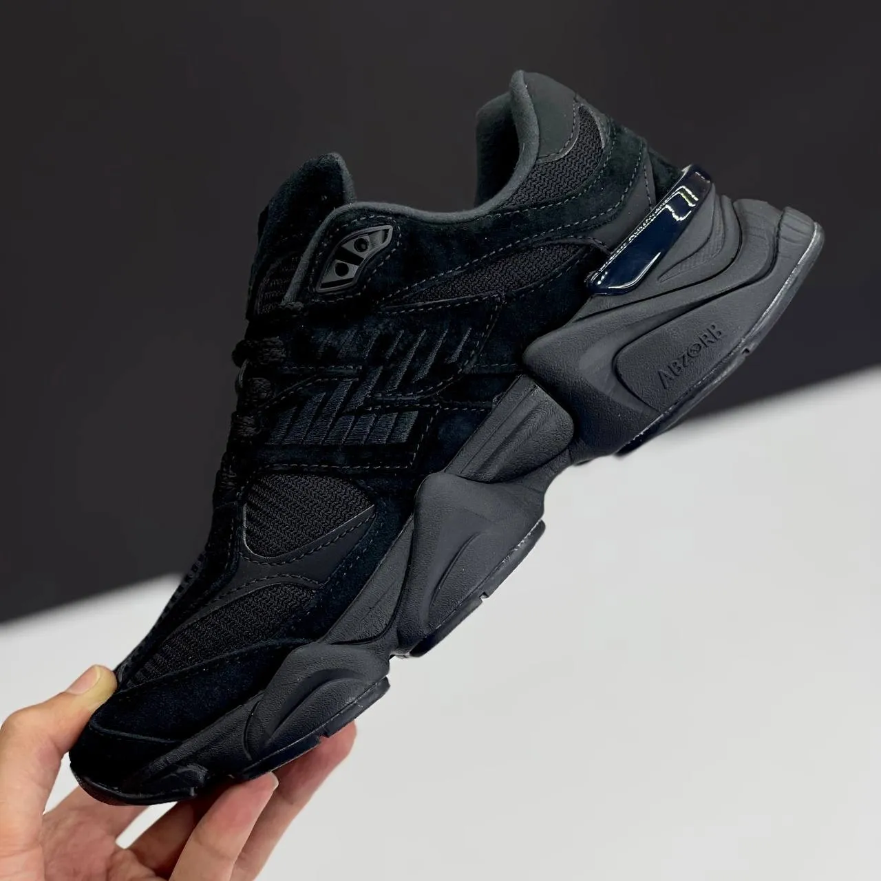 کتونی نیوبالانس ۹۰۶۰ مشکی New Balance 9060 Black کتونی نیوبالانس ۹۰۶۰ مشکی New Balance 9060 Black - تصویر 2