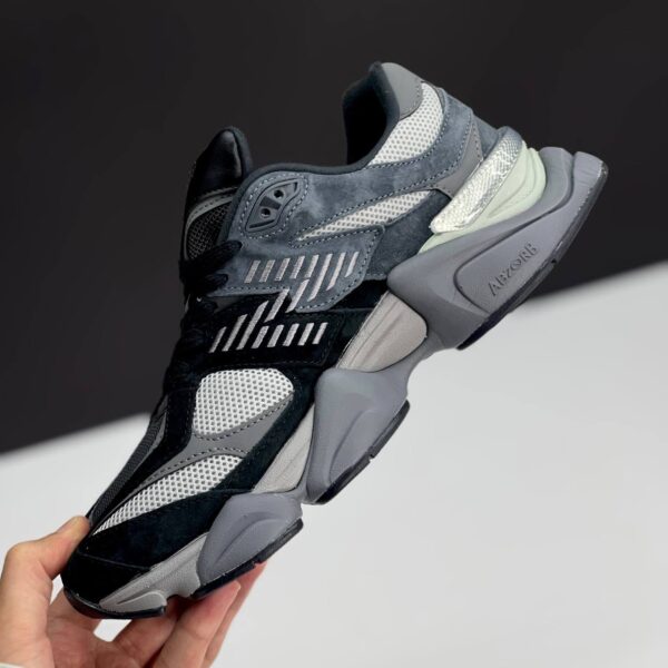 کتونی نیوبالانس ۹۰۶۰ مشکی طوسی New Balance 9060 Black Grey کتونی نیوبالانس ۹۰۶۰ مشکی طوسی New Balance 9060 Black Grey