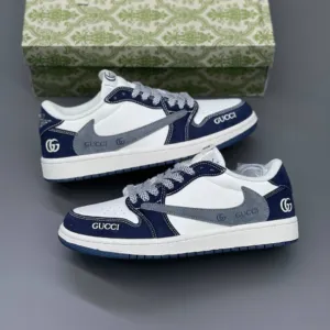 کفش نایک تراویس اسکات گوچی سفید سرمهای Nike Travis Scott Gucci White Navy کفش نایک تراویس اسکات گوچی سفید سرمهای Nike Travis Scott Gucci White Navy