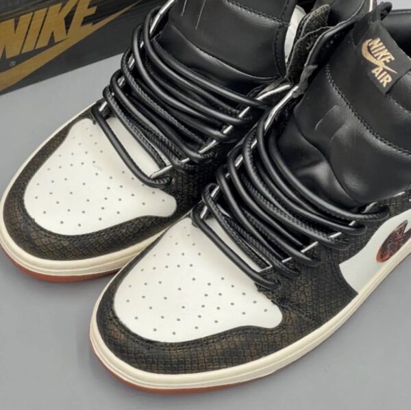 کفش نایک ایر جردن وان ساقدار پوست مار دراگون Nike Air Jordan 1 High Dragon Snakeskin کفش نایک ایر جردن وان ساقدار پوست مار دراگون Nike Air Jordan 1 High Dragon Snakeskin