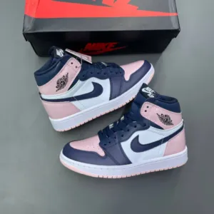 کفش نایک ایر جردن وان ساقدار اتومسفر بابل جام صورتی سرمه ای Nike Air Jordan 1 High Atmosphere Bubblegum Pink Navy کفش نایک ایر جردن وان ساقدار اتومسفر بابل جام صورتی سرمه ای Nike Air Jordan 1 High Atmosphere Bubblegum Pink Navy