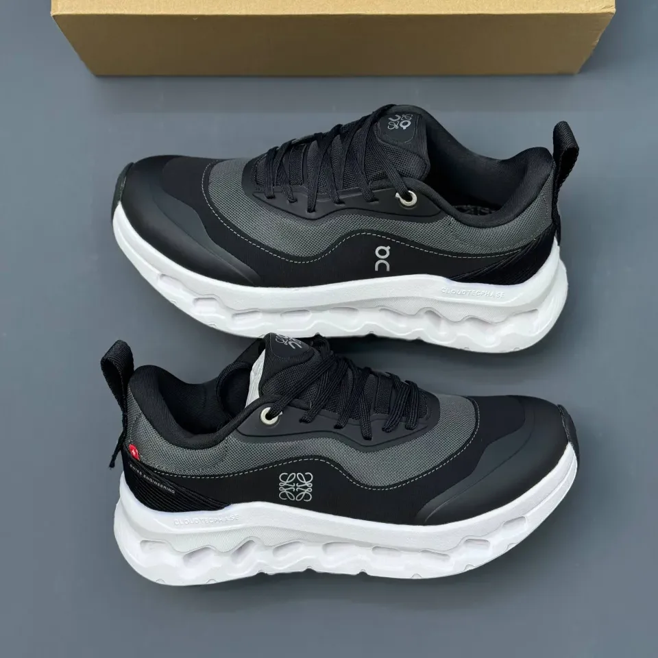 کفش آن رانینگ کلودتیلت مشکی سفید On Running QC Loewe Cloudtilt Black White - تصویر 3