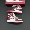 کفش نایک ایر جردن وان ساقدار رترو زرشکی Nike Air Jordan 1 Retro High Burgundy کفش نایک ایر جردن وان ساقدار رترو زرشکی Nike Air Jordan 1 Retro High Burgundy