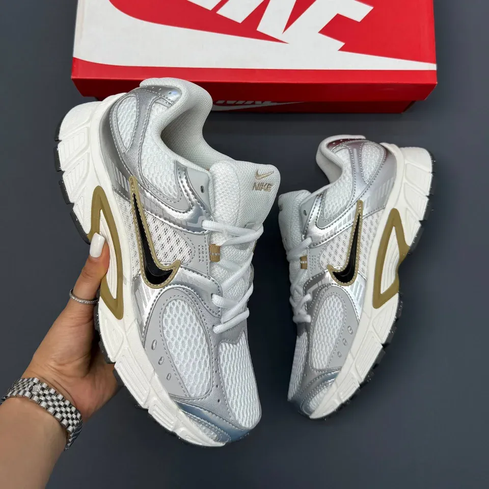 کفش نایک وی فایو کی ران سفید قهوه ای Nike V5K Run White Brown کفش نایک وی فایو کی ران سفید قهوه ای Nike V5K Run White Brown - تصویر 5