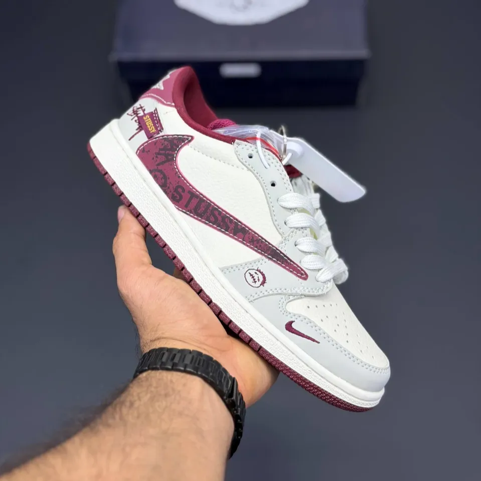 کفش ایر جردن وان لو تراویس اسکات استوسی Nike Air Jordan 1 Low Travis Scott x Stussy - تصویر 3