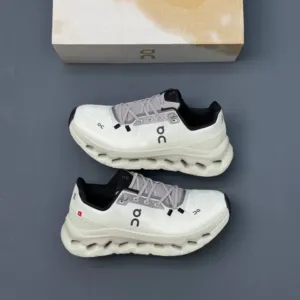 کفش آن رانینگ QC Loewe Cloudtilt On Running QC Loewe Cloudtilt کفش آن رانینگ QC Loewe Cloudtilt On Running QC Loewe Cloudtilt