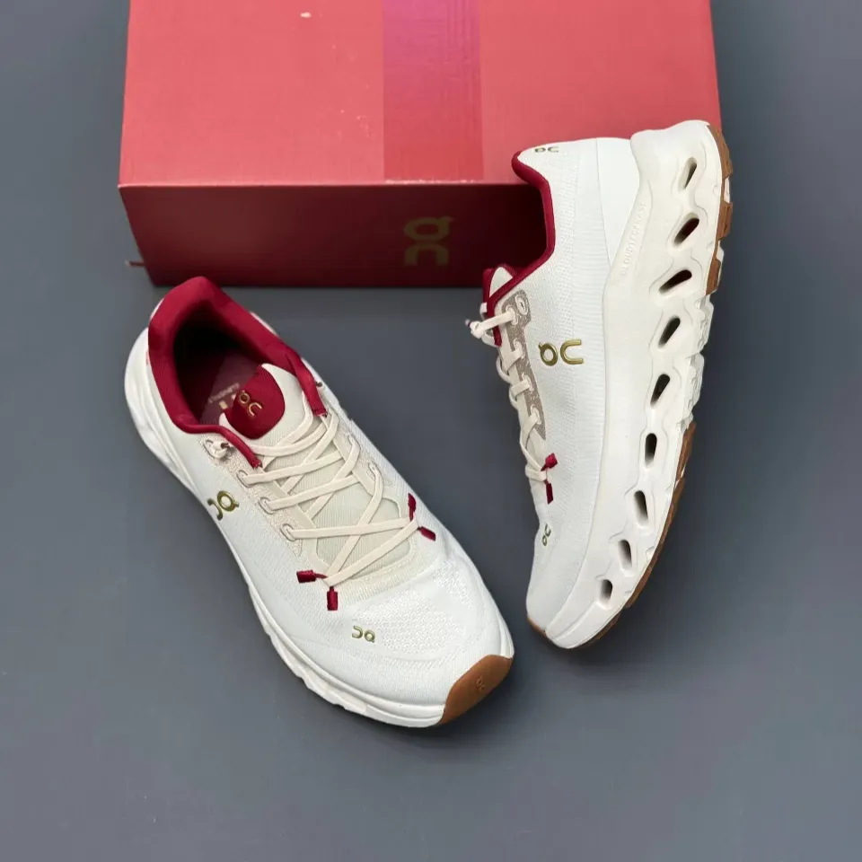 کفش آن رانینگ QC Loewe Cloudtilt سفید قرمز On Running QC Loewe Cloudtilt White Red - تصویر 3
