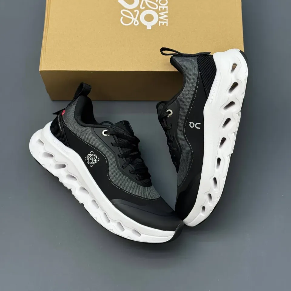 کفش آن رانینگ کلودتیلت مشکی سفید On Running QC Loewe Cloudtilt Black White - تصویر 2