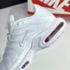 کفش نایک ایر مکس پلاس تی ان سفید Nike Air Max Plus TN White کفش نایک ایر مکس پلاس تی ان سفید Nike Air Max Plus TN White - تصویر 4