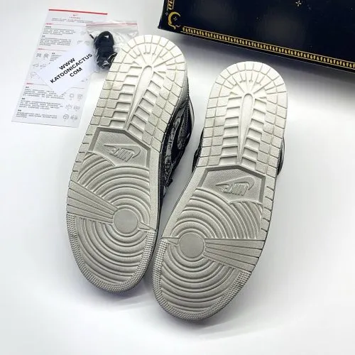 کفش نایک ایر جردن وان ساقدار فامیلیا Nike Air Jordan 1 High Familia کفش نایک ایر جردن وان ساقدار فامیلیا Nike Air Jordan 1 High Familia - تصویر 3