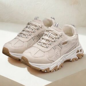 کتونی اسکیچرز لژدار کرم سفید Skechers Platform Cream White Sneakers