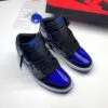 کفش نایک ایر جردن وان ساقدار ورنی پتنت رویال آبی مشکی Nike Air Jordan 1 High OG Patent Royal Blue Black کفش نایک ایر جردن وان ساقدار ورنی پتنت رویال آبی مشکی Nike Air Jordan 1 High OG Patent Royal Blue Black - تصویر 2