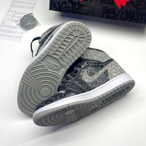 کفش نایک ایر جردن وان ساقدار ربلیونر Nike Air Jordan 1 High OG Rebellionaire کفش نایک ایر جردن وان ساقدار ربلیونر Nike Air Jordan 1 High OG Rebellionaire