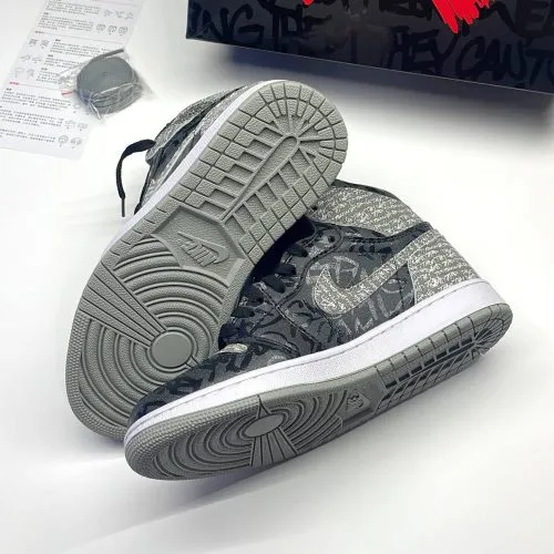کفش نایک ایر جردن وان ساقدار ربلیونر Nike Air Jordan 1 High OG Rebellionaire کفش نایک ایر جردن وان ساقدار ربلیونر Nike Air Jordan 1 High OG Rebellionaire - تصویر 5