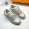 کفش نایک ایر جردن وان لو تراویس اسکات لویی ویتون کرم خاکستری Nike Air Jordan 1 Low Travis Scott Louis Vuitton Cream Gray کفش نایک ایر جردن وان لو تراویس اسکات لویی ویتون کرم خاکستری Nike Air Jordan 1 Low Travis Scott Louis Vuitton Cream Gray - تصویر 2