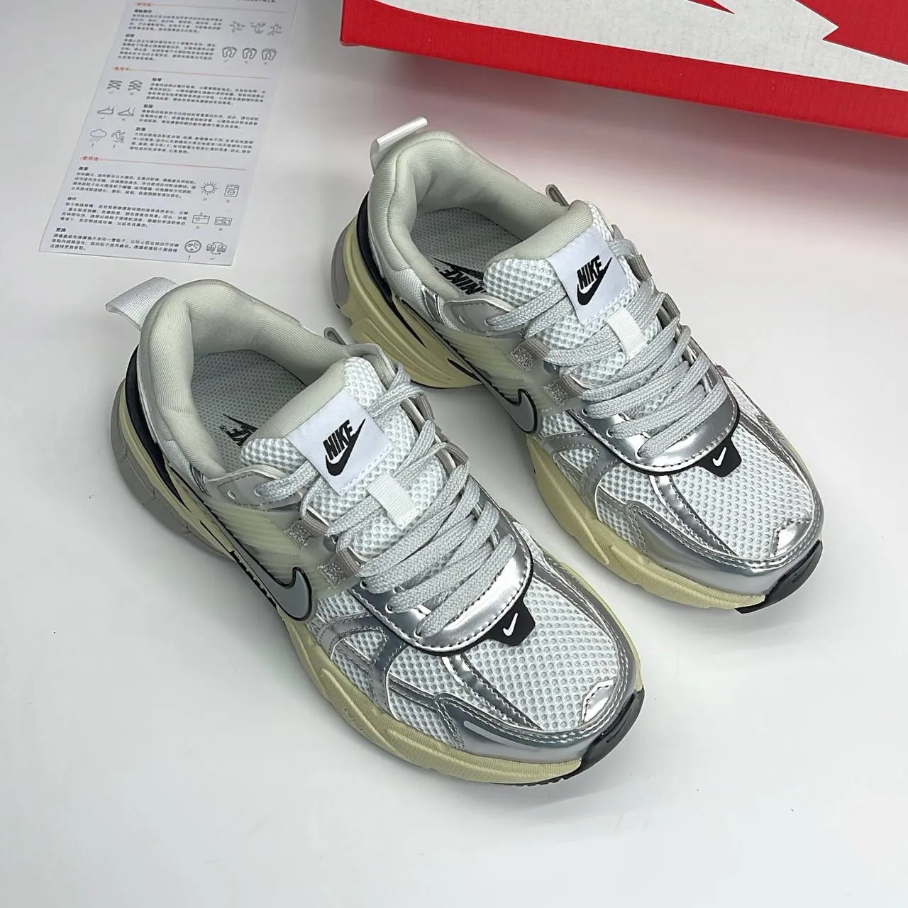 کتونی نایک وی تو کی کرم نقره‌ای Nike V2K Cream Silver - تصویر 2