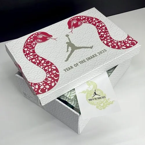 کفش نایک ایر جردن وان لو ماری ۲۰۲۵ Nike Air Jordan 1 Low Marie کفش نایک ایر جردن وان لو ماری ۲۰۲۵ Nike Air Jordan 1 Low Marie - تصویر 3