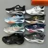 کفش نایک ایر زوم وینفلو V2 خاکستری سبز Nike Winflo V2 Gray Green کفش نایک ایر زوم وینفلو V2 خاکستری سبز Nike Winflo V2 Gray Green - تصویر 2