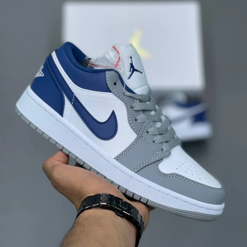 کفش نایک ایر جردن وان لو ترو بلو | Nike Air Jordan 1 Low True Blue کفش نایک ایر جردن وان لو ترو بلو | Nike Air Jordan 1 Low True Blue - تصویر 3