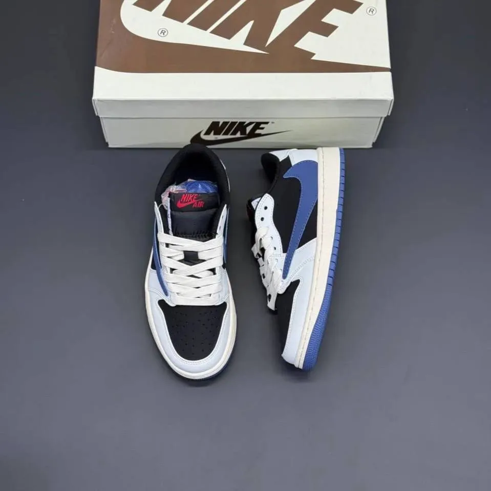 کفش نایک ایر جردن وان لو تراویس اسکات مشکی آبی Nike Air Jordan 1 Low Travis Scott Black Blue - تصویر 2