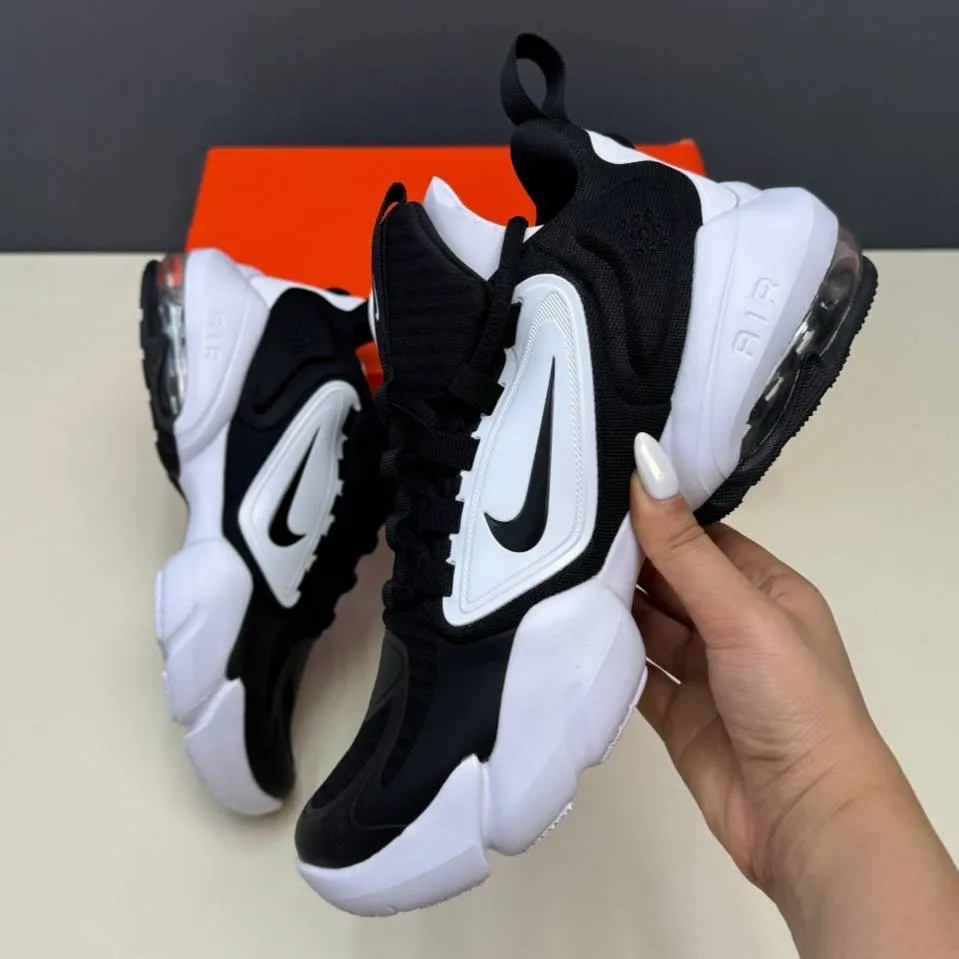 کفش نایک رانینگ ایر مکس ساواج مشکی سفید Nike Air Max Savage Black White کفش نایک رانینگ ایر مکس ساواج مشکی سفید Nike Air Max Savage Black White - تصویر 4