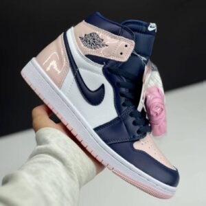 کفش نایک ایر جردن وان ساقدار اتمسفر Nike Air Jordan 1 High Atmosphere کفش نایک ایر جردن وان ساقدار اتمسفر Nike Air Jordan 1 High Atmosphere