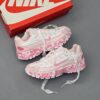 کفش نایک پی ۶۰۰۰ صورتی Nike P6000 Pink کفش نایک پی ۶۰۰۰ صورتی Nike P6000 Pink