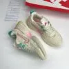 نایک وی تو کی ران کرم صورتی Nike V2K Run Beige Pink نایک وی تو کی ران کرم صورتی Nike V2K Run Beige Pink - تصویر 2