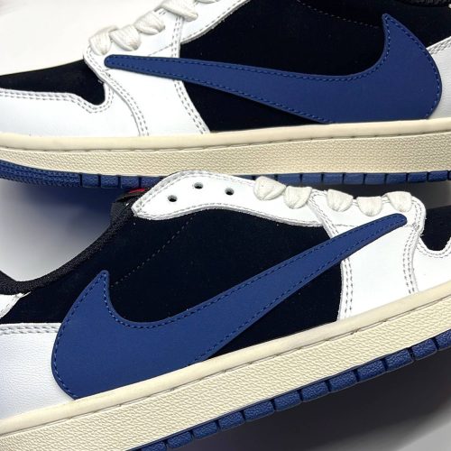 کفش نایک ایر جردن وان لو تراویس اسکات کرم سورمه‌ای  Nike Air Jordan 1 Low Travis Scott Cream Navy