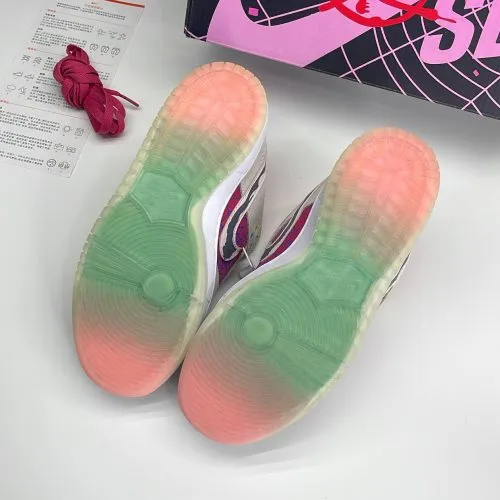 کفش نایک اس بی دانک لو اسپایدر من Nike SB Dunk Low Spiderman - تصویر 4