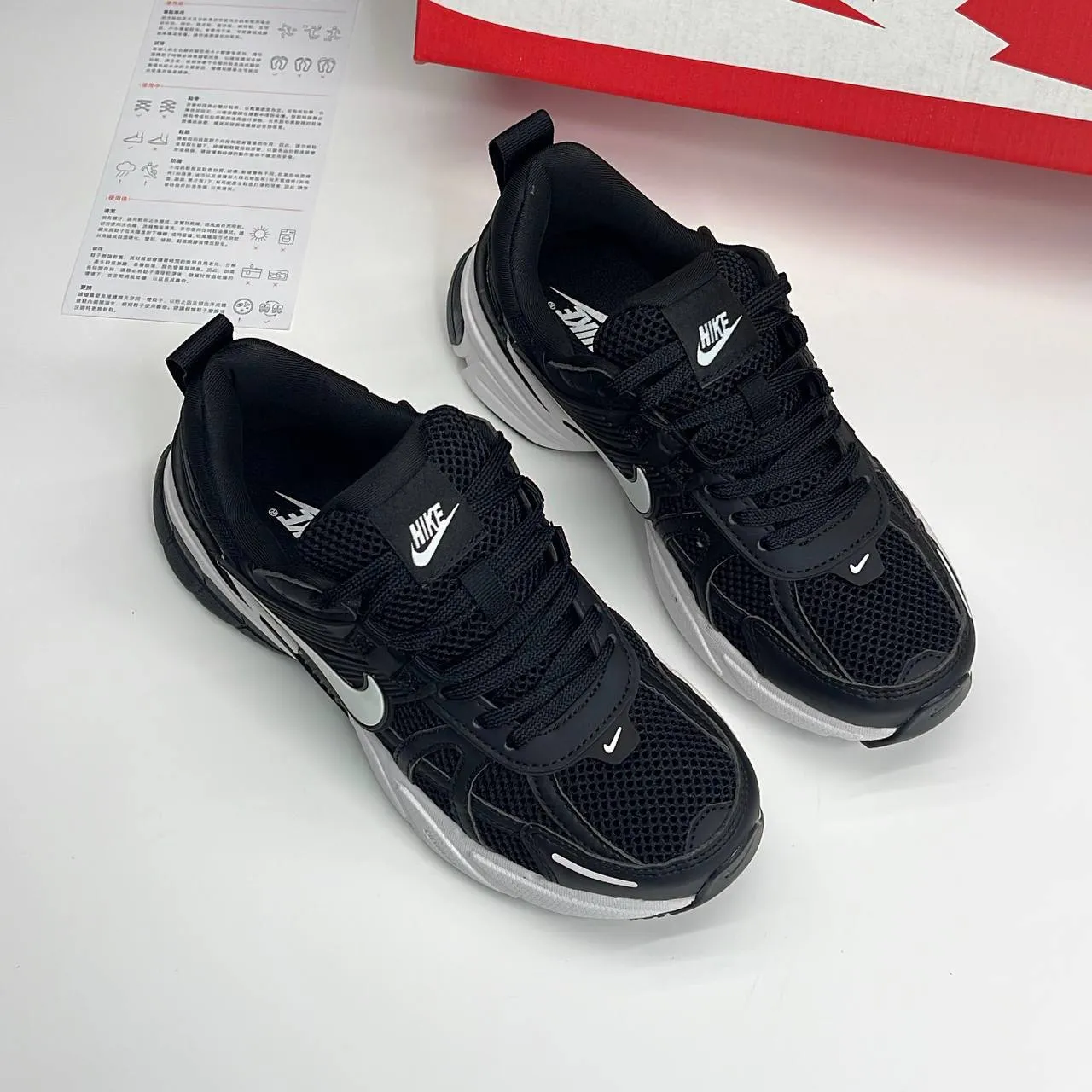 نایک وی تو کی مشکی سفید Nike V2K Black White - تصویر 2
