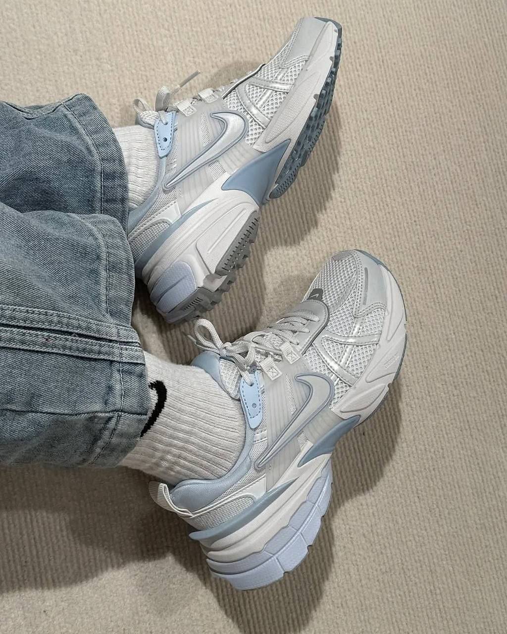 کفش نایک وی تو کی آبی سفید Nike V2K Blue White - تصویر 4