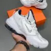 کفش نایک ایر مکس آلفا ساویج سفید سورمهای Nike Air Max Alpha Savage White Navy کفش نایک ایر مکس آلفا ساویج سفید سورمهای Nike Air Max Alpha Savage White Navy - تصویر 4